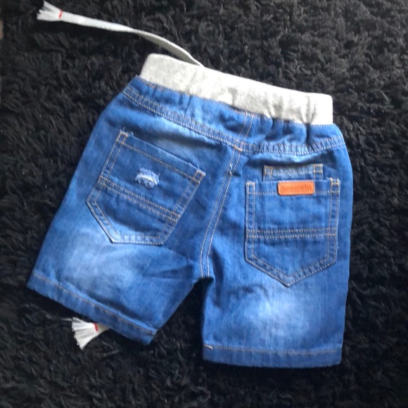 Boy Distressed Denim Shorts - Picture 4 of 4